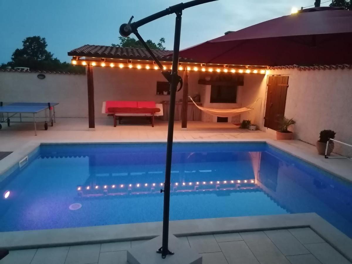 Holiday House Eleonora Barban Buitenkant foto